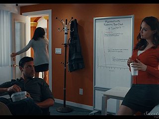 シャネルプレストンは、Aのmotherfuckersハに乗ります