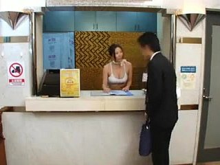 Asiatische japanische Hot Whore gefickt Am Bordel Spa Mit dem Vorstand