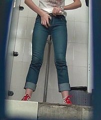 중국 화장실에 숨겨진 캠
