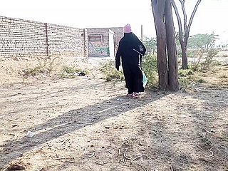 Pakistani randi dame on charge instructions