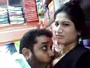 Pakistani Cloth Stock Exchange Sucking