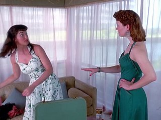 Gretchen Mol - Halaman Bettie yang terkenal