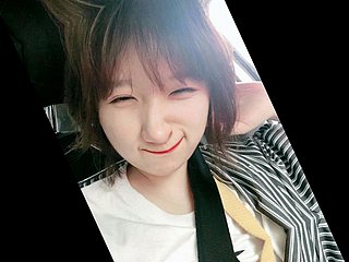 衡阳 骚货 胡尔斯 给 她 谢欣戴绿帽 谢欣戴绿帽 被 被 同事 的 的 嗷嗷 叫 ， 还 她 她 的 骚逼 妹妹 胡尔 也 介绍 给 同事 日穴 °