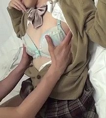 Adolescente cinese super sexy riempita di sperma