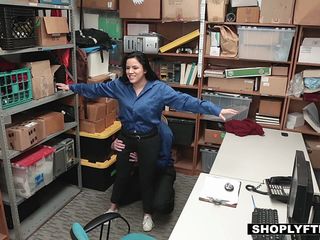 ShopLyfter - Cán bộ LP làm nhục Able Teen Thief