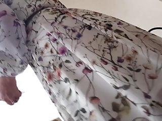 بینک میں ٹانگوں