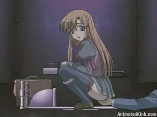 filles Hentai uniforme scolaire sucent une bite et se masturber