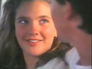 Wunderschöne Promi Drew Barrymore Upon ihrem Teen Tage - Videoclip